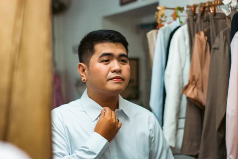 The Blue Suit That Lasted a Decade: When Americans Wore the Same Thing and Nobody Cared