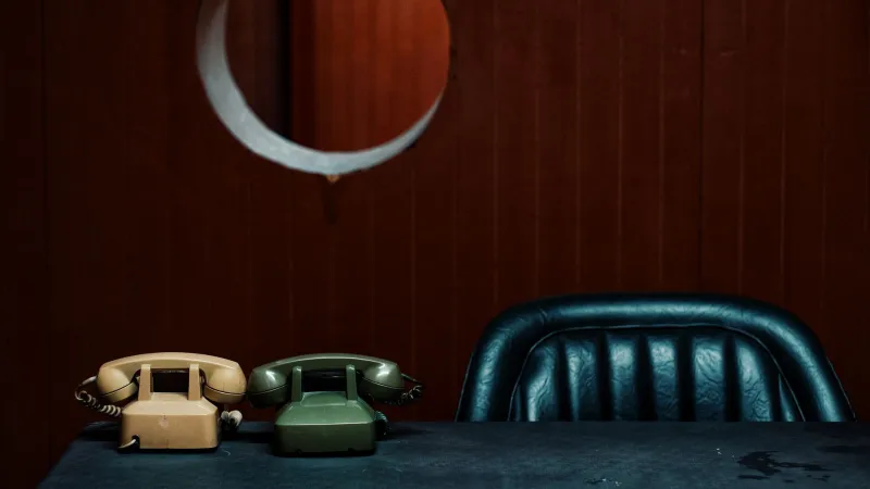 Unhurried and Unhurried Alone: What We Actually Lost When the Doctor's Office Got Efficient